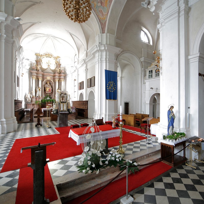 samostan-sticna-cerkev-02